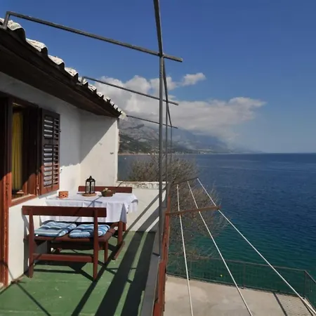Apartment Old, Stone 2 Floor House Above The Sea-najka Pisak