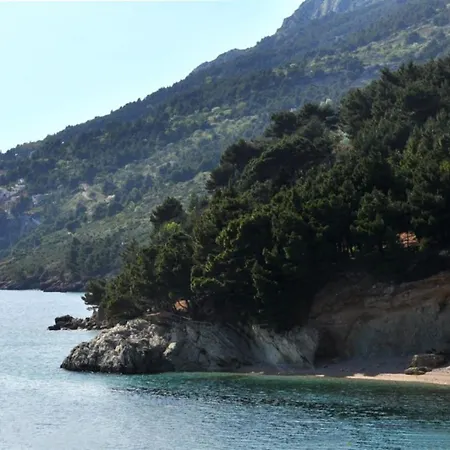 Old, Stone 2 Floor House Above The Sea-najka Apartment *