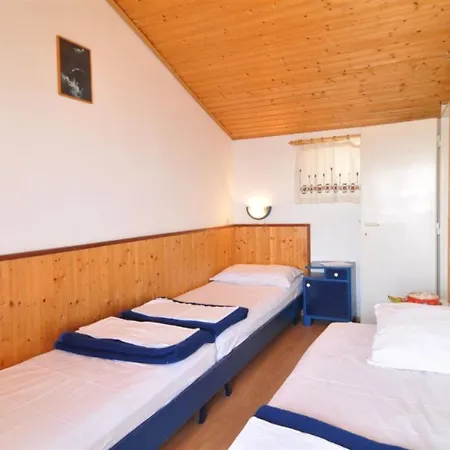 Apartment Old, Stone 2 Floor House Above The Sea-najka
