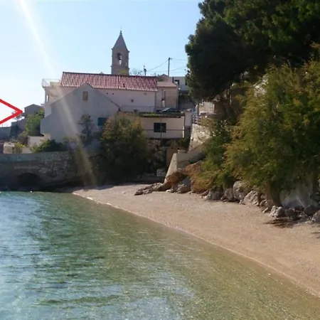 公寓 Old, Stone 2 Floor House Above The Sea-najka