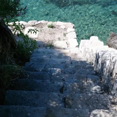 Old, Stone 2 Floor House Above The Sea-najka